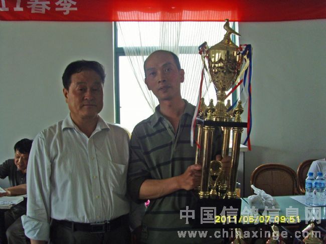 �����ظ���